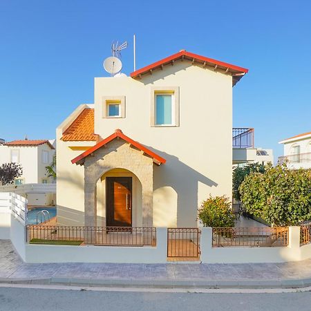 Villa Francesca Паралимни Экстерьер фото