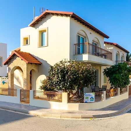 Villa Francesca Паралимни Экстерьер фото