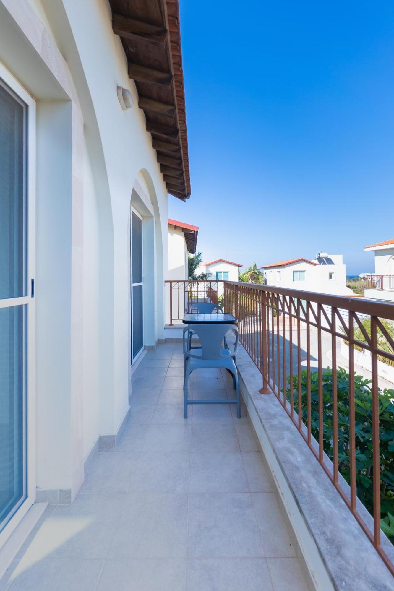 Villa Francesca Паралимни Экстерьер фото